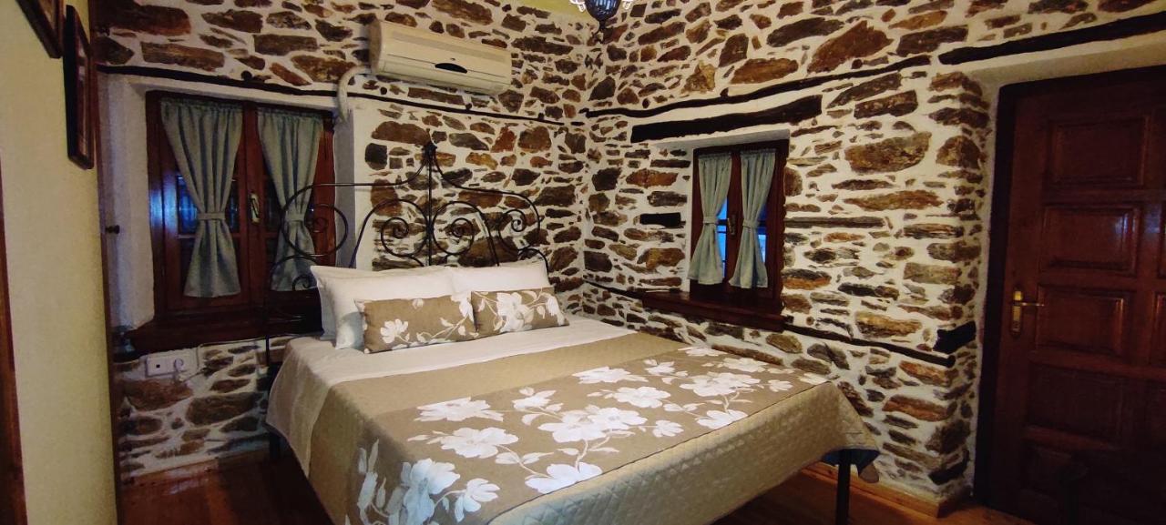 فندق Mansion Terpou Áyios Vlásios المظهر الخارجي الصورة
