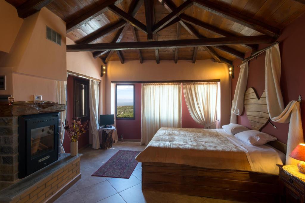 فندق Mansion Terpou Áyios Vlásios الغرفة الصورة